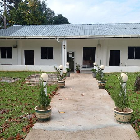 Sukau Tomanggong View Bed & Breakfast Esterno foto