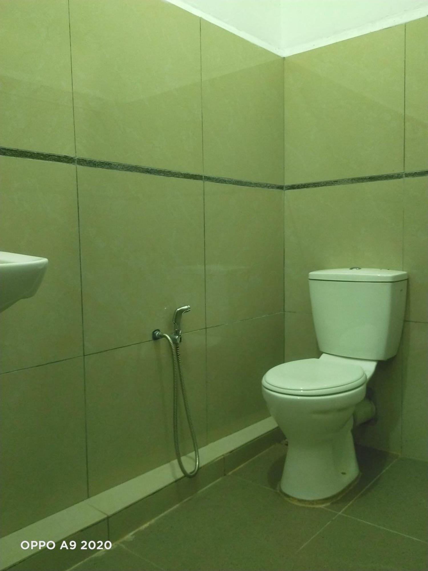 Sukau Tomanggong View Bed & Breakfast Esterno foto