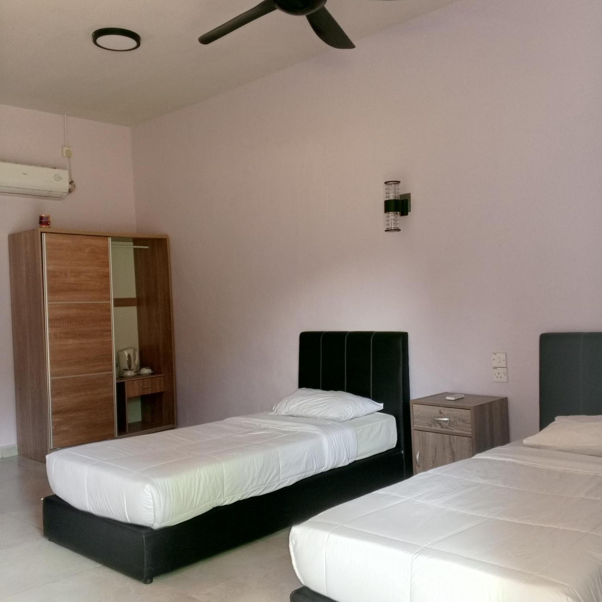 Sukau Tomanggong View Bed & Breakfast Camera foto